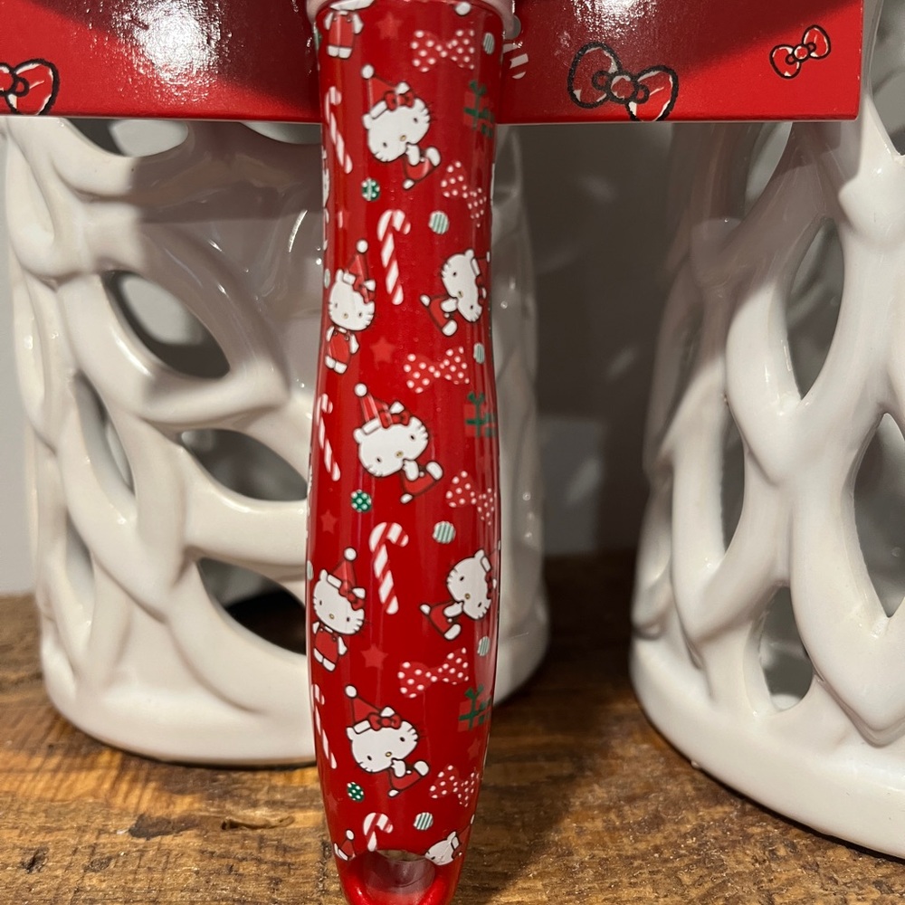 🎄New! Hello Kitty! - Picture 4 of 9